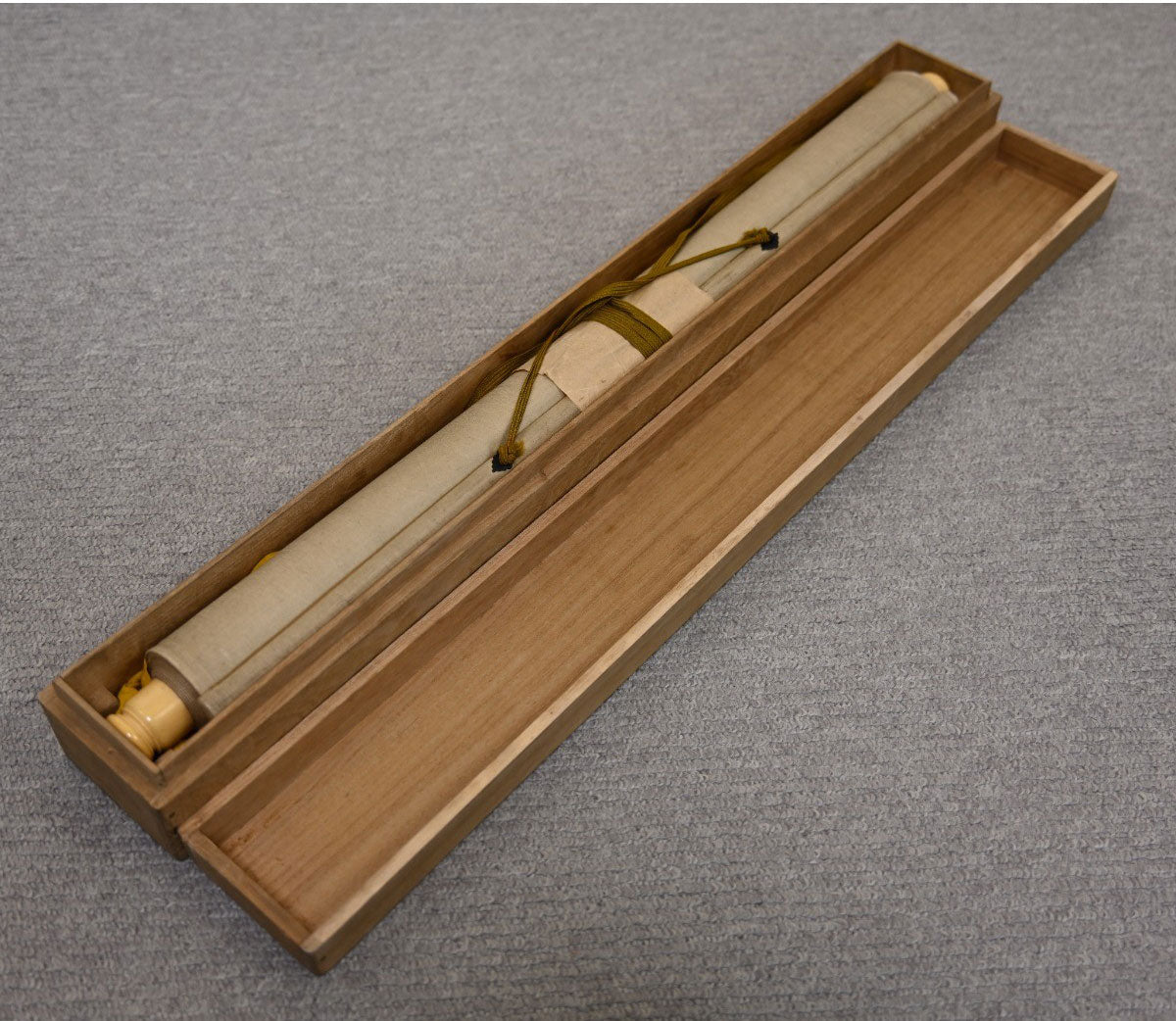 Tanomura Chikuden 田能村 竹田 (1777-1835) kakejiku scroll, ca. 1810 / 河辺青蘭 Kawabe Seiran (1868-1931)