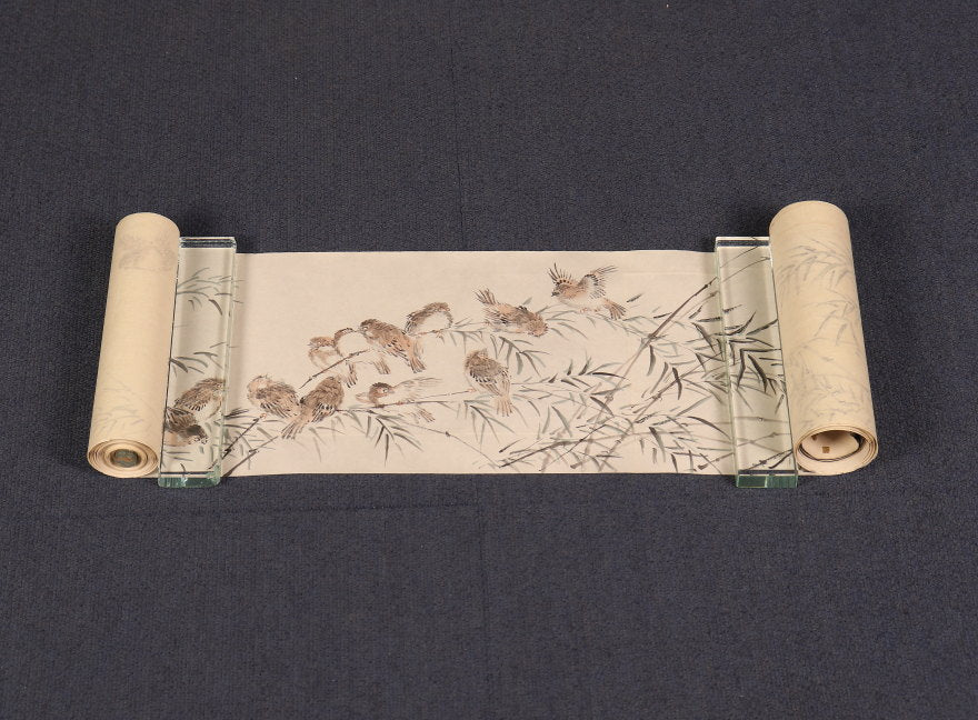 Unknown scroll, brushwork seems chinese, 22 x 590 cm, flowers & birds, ca. 1800