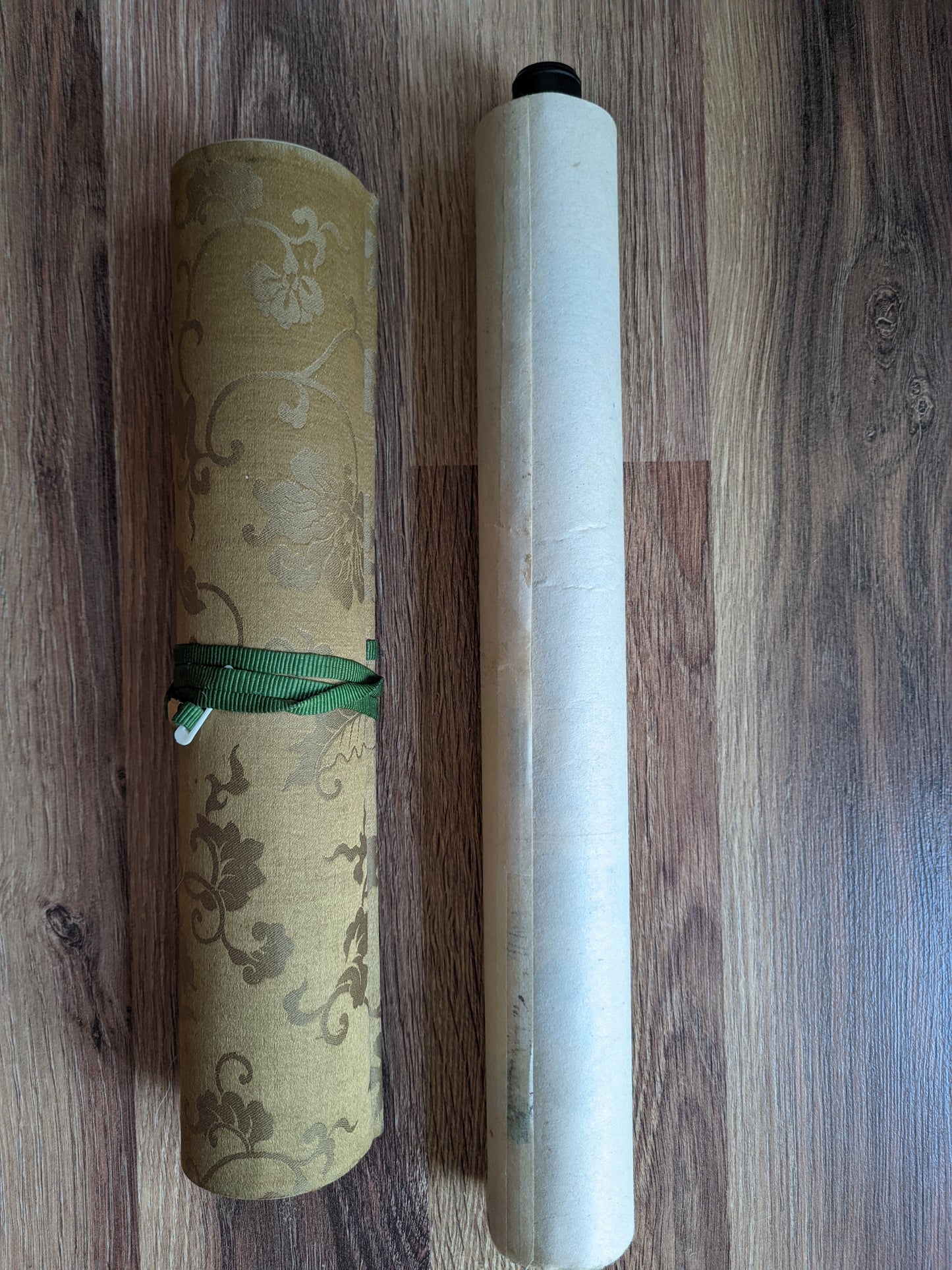 2 emakimono scrolls