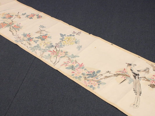 Emakimono 絵巻物- nanga 南画 flower and birds (kachō-ga 花鳥画) scroll, unsigned
